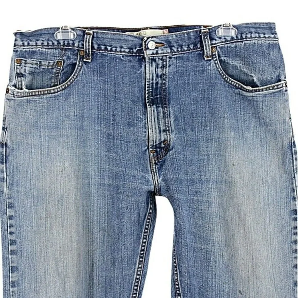 Levi’s 559 Relaxed Fit Jeans Straight Leg Blue Light Wash Distressed Men’s 40x30